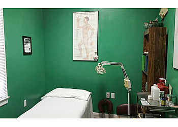 Chow Acupuncture & Chinese Medicine - Baton Rouge, LA Acupuncture - Treatment Room Image