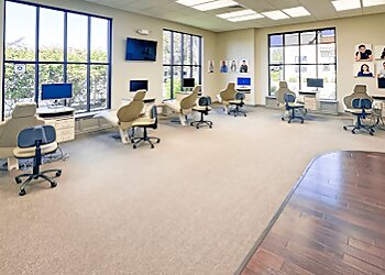 McAllen Orthodontists Chris A. Freels, DDS - FREELS ORTHODONTICS