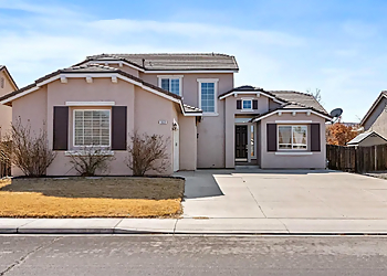 Reno Real Estate Agents Chris Nevada - NEVADA REAL ESTATE GROUP, LPT REALTY