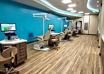 Miramar Kids Dentists Chris Thomas, DMD - WESTSIDE ORTHODONTICS AND FAMILY DENTISTRY