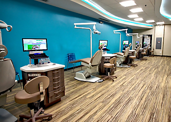 Christian Thomas, DMD - WESTSIDE ORTHODONTICS AND FAMILY DENTISTRY - Miramar, FL Kids Dentists - Clinic Interior Image
