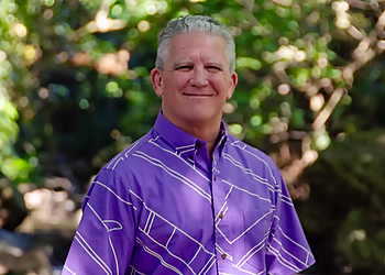 Honolulu Marriage Counselors Christopher M. Slavens, LCSW