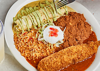 Chuy's Plano Mexican Restaurants image 1