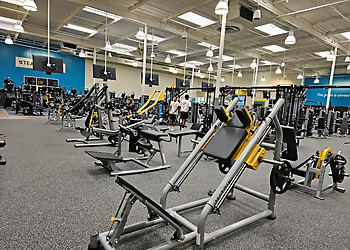 Bakersfield Gyms Chuze Fitness Bakersfield