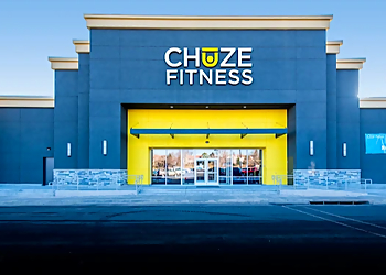 Chuze Fitness Thornton Thornton Gyms image 1