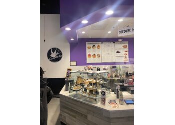Cinnaholic - Cary, NC Cakes - Restaurant Interior Image