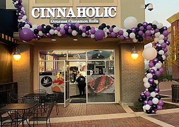 Corona Bakeries Cinnaholic Corona