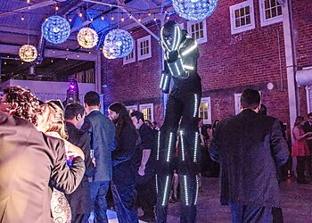 San Diego Entertainment Companies Cirque Quirk