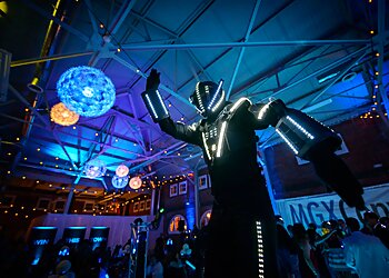 San Diego Entertainment Companies Cirque Quirk