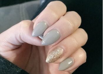 3 Best Nail Salons in Eugene, OR - Expert Recommendations