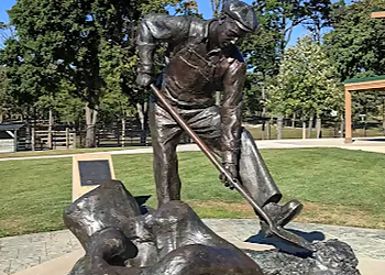 City of Aurora- Phillips Park - Aurora, IL Public Parks - Attraction Image