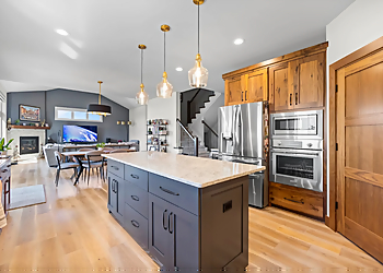 Madison Home Builders Classic Custom Homes