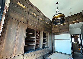 Lincoln Custom Cabinets Classic Wood