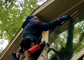 Omaha Window Cleaners Classic window & Gutter Cleaning LLC.