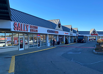 Classy Nail Spa - Manchester, NH Nail Salons - Salon Exterior Image