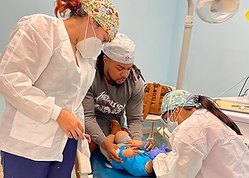 Hollywood Kids Dentists Claudia Rodriguez, DDS - SUNSHINE PEDIATRIC DENTISTRY