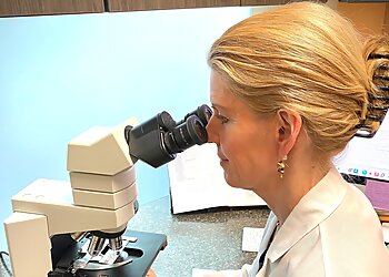 Portland Dermatologists Claudia Taylor, MD, FAAD - DERMATOLOGY PROFESSIONALS