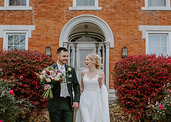 Clay House Photography - Indianapolis, IN Wedding Photographers - Professional Portrait Image