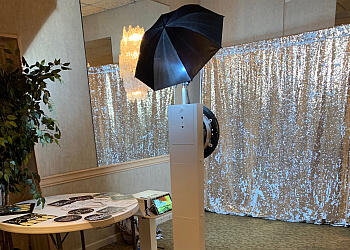 Clear Choice Photo Booth Cleveland Photo Booth Companies