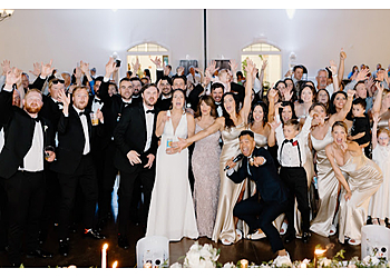 Cedar Rapids Djs Clife DJ Company