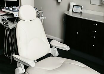 Nashville Cosmetic Dentists Clint Newman, DDS