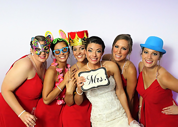 Norfolk Photo Booth Companies Closed Curtain Photo Booth