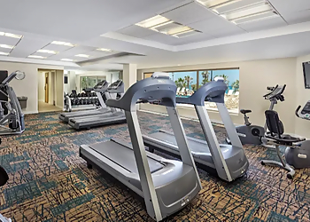 Oceanside Hotels Club Wyndham Oceanside Pier Resort