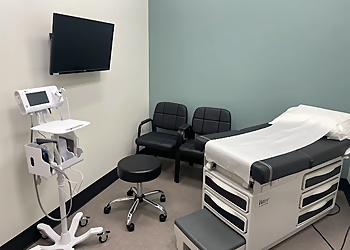 Fontana Urgent Care Clinics Clínica Bienestar