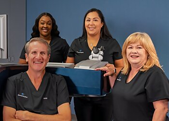 Houston Eye Doctors Colby Stewart, MD