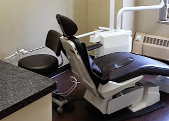 Minneapolis Cosmetic Dentists Cole Brenny, DDS - IVORY DENTAL GROUP