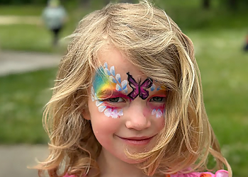 Color Me Glad Facepainting Eugene Face Painting image 1