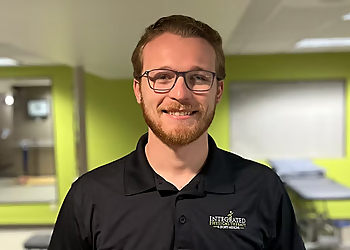 Colton Bolinger, DPT - INTEGRATED PHYSICAL THERAPY AND SPORTS MEDICINE Colton Bolinger, DPT - INTEGRATED PHYSICAL THERAPY AND SPORTS MEDICINE - Des Moines, IA Physical Therapists - Doctor Portrait Image