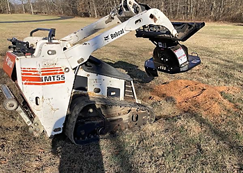 Columbus Tree & Handyman - Fort Collins, CO Handyman - Field Work Image