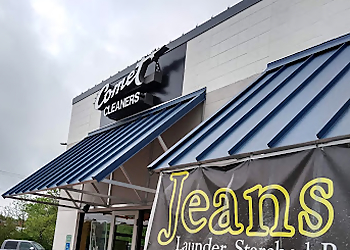 Comet Cleaners - Little Rock, AR Dry Cleaners - Business Exterior Image