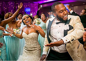 Hollywood Djs Complete Weddings + Events