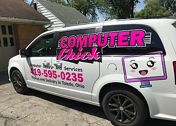 Computer Chick - Toledo, OH Computer Repair - Van Image
