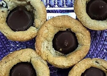 Cookies by Gayla Topeka Bakeries image 1