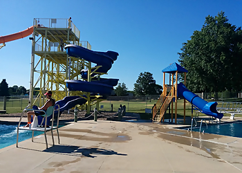 Cedar Rapids Amusement Parks Coralville Community Aquatic Center