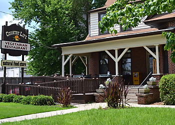 Columbus Vegetarian Restaurants Country Life Natural Food Store and Vegetarian Restaurant