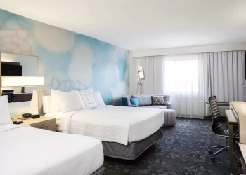 Courtyard by Marriott Fort Lauderdale Coral Springs - Coral Springs, FL Hotels - Hotel Room Image