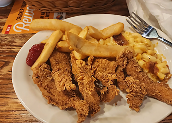 Cracker Barrel Old Country Store Montgomery Montgomery American Restaurants image 1