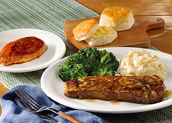 Cracker Barrel Old Country Store Tallahassee Tallahassee American Restaurants image 1