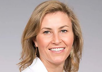 Craig, Elizabeth Stirling, MD - Bridgeport, CT Plastic Surgeons - Doctor Portrait Image
