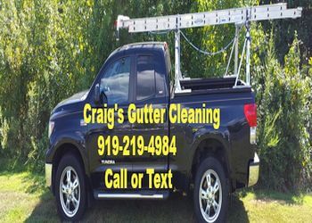 Raleigh gutter cleaner Craig's Gutter Cleaning Inc.