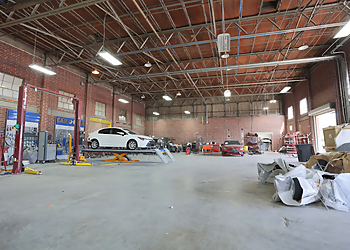 Crash Champions Collision Repair Orlando - Orlando, FL Auto Body Shops - Workplace Image