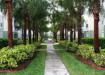 Lakeland Landscaping Companies Creative Edge Outdoor Solutions, Inc.