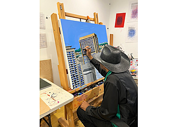 Oakland Art Galleries Creative Growth Art Center