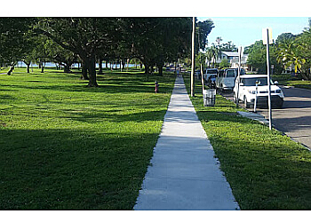 St Petersburg Public Parks Crescent Lake Park