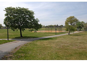 New York Hiking Trails Cunningham Park