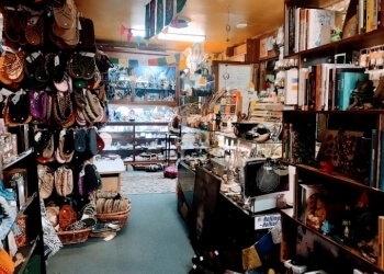 Tulsa Gift Shops Oz (CuriOzity)